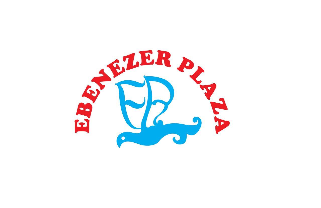 Ebenezer Plaza Hotell Nedumbassery Exteriör bild